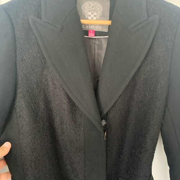 Vince Camuto Black Wool Coat. size Small. Gold hardware. - Picture 3 of 9